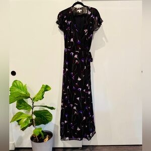 Eva Mendes floral wrap dress